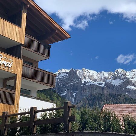 Hotel Garni Broi - Charme & Relax Selva di Val Gardena Exteriör bild